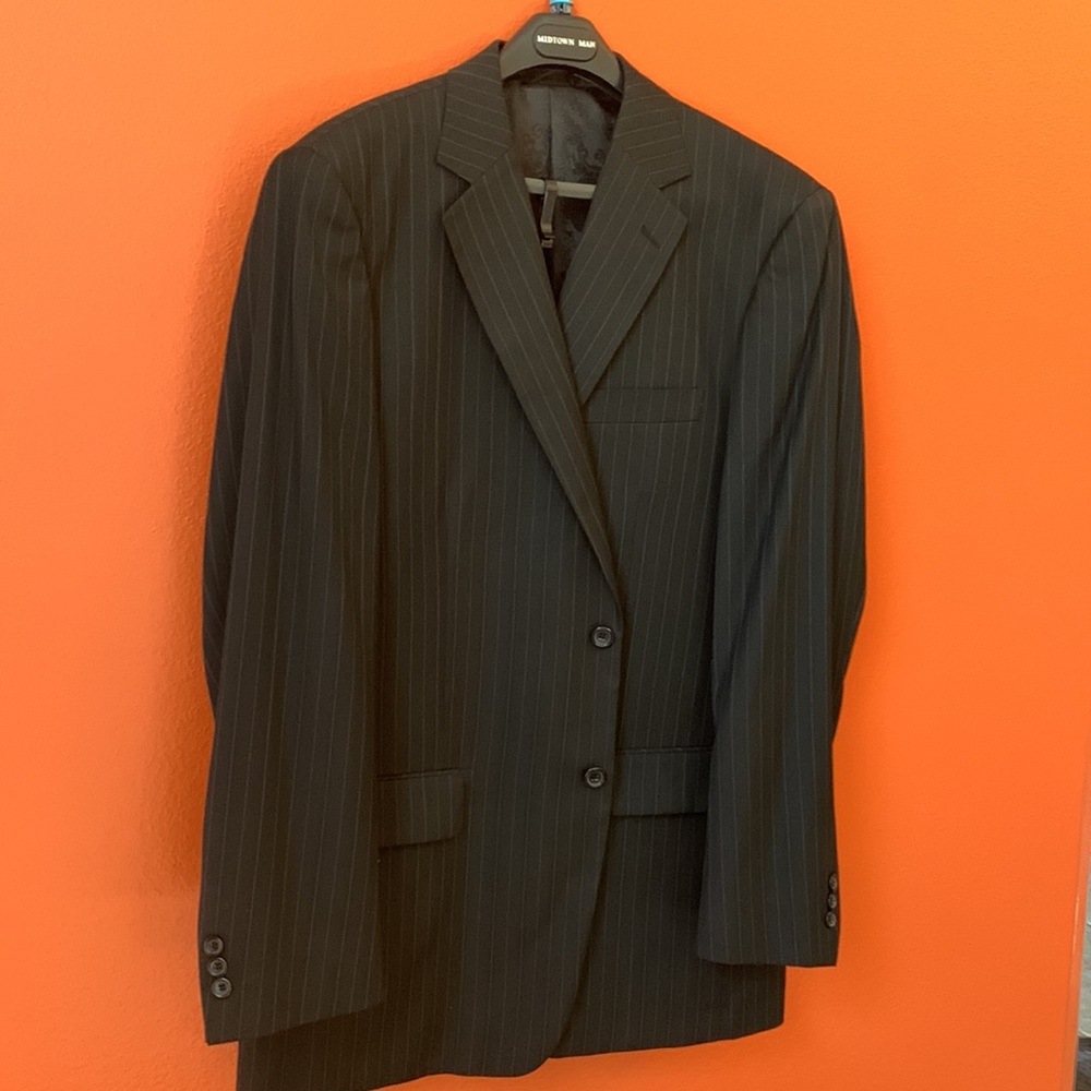 Men’s Navy Pinstriped Suit Jacket